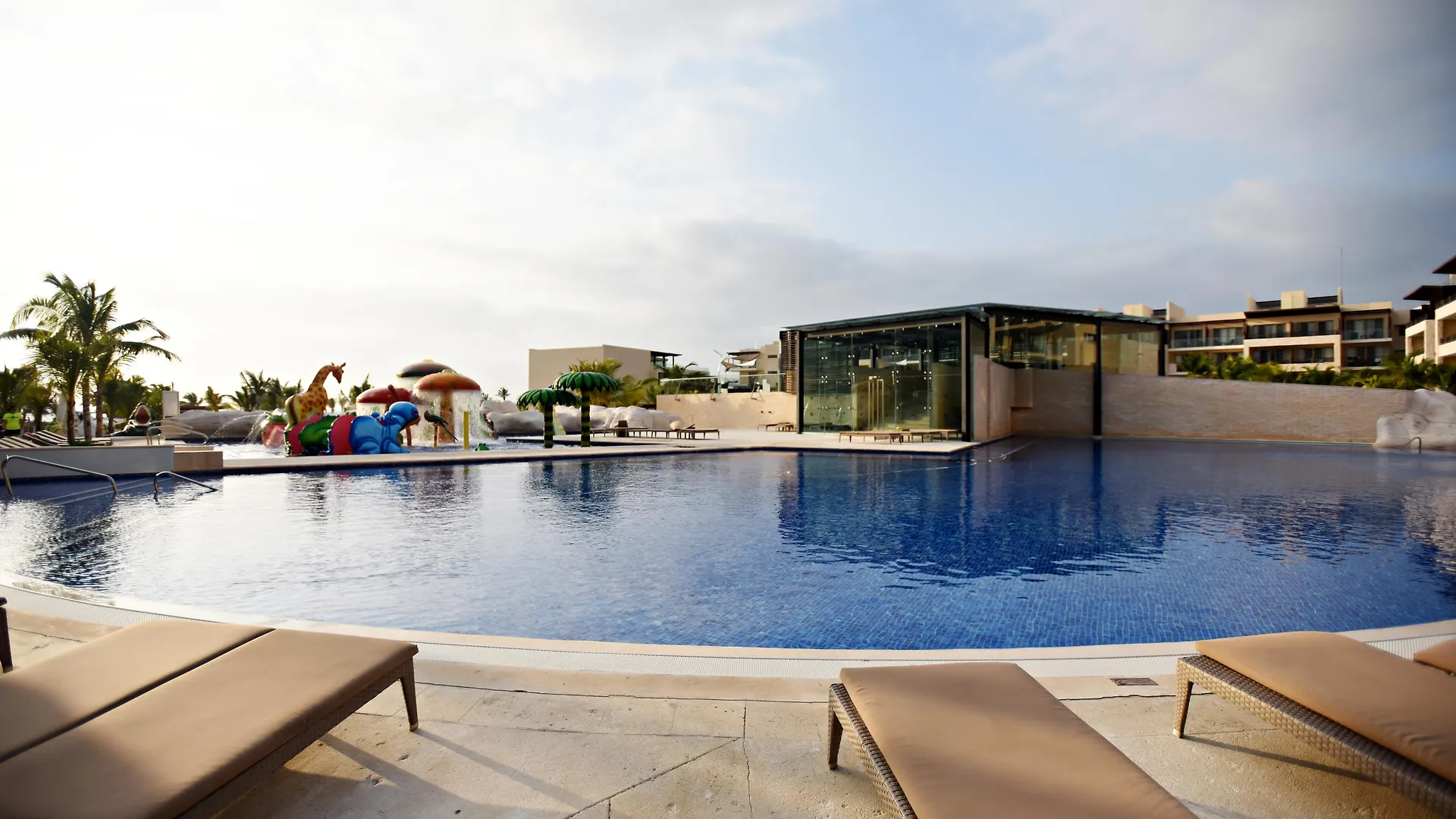 Hideaway At Royalton Riviera Cancun (Adults Only) 푸에르토 모렐로스 호텔